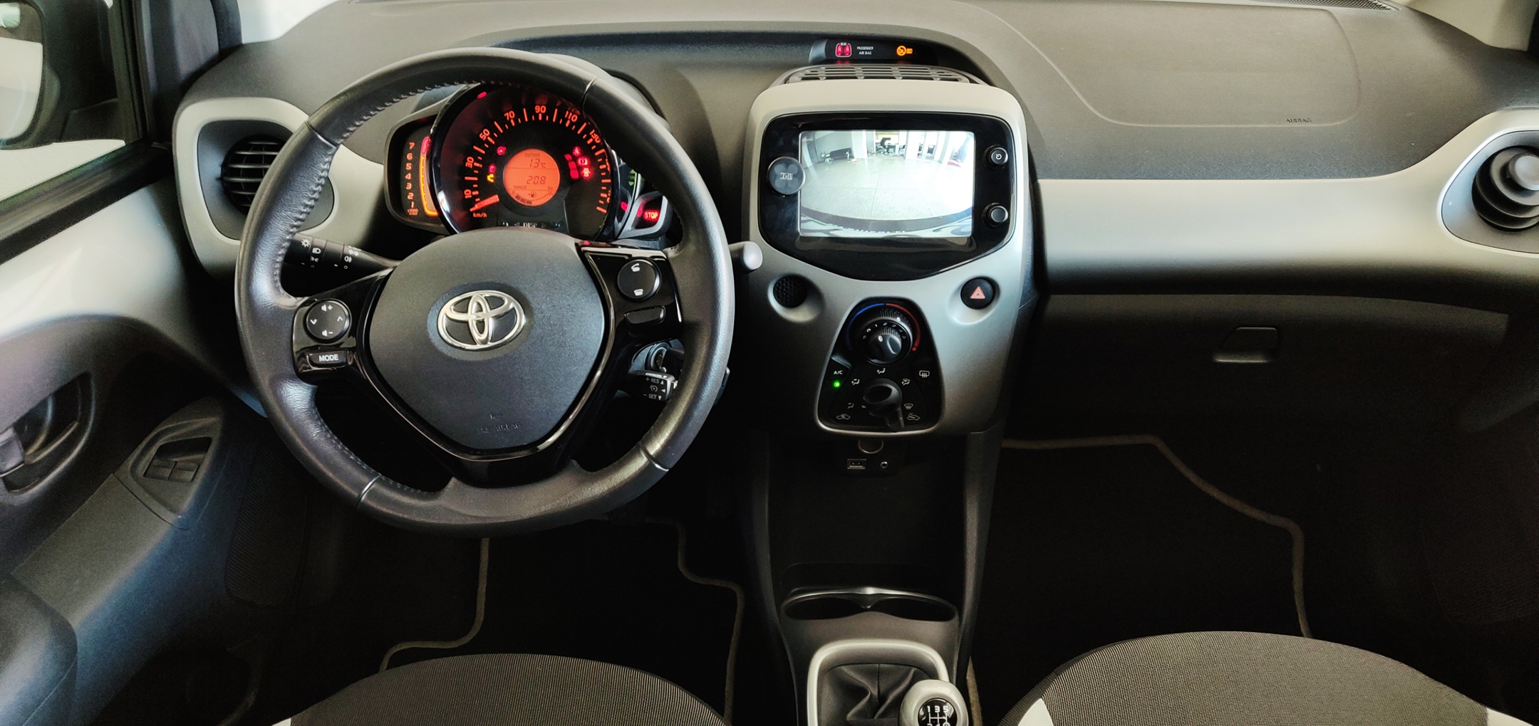 Toyota Aygo X-Play | Imagem 12