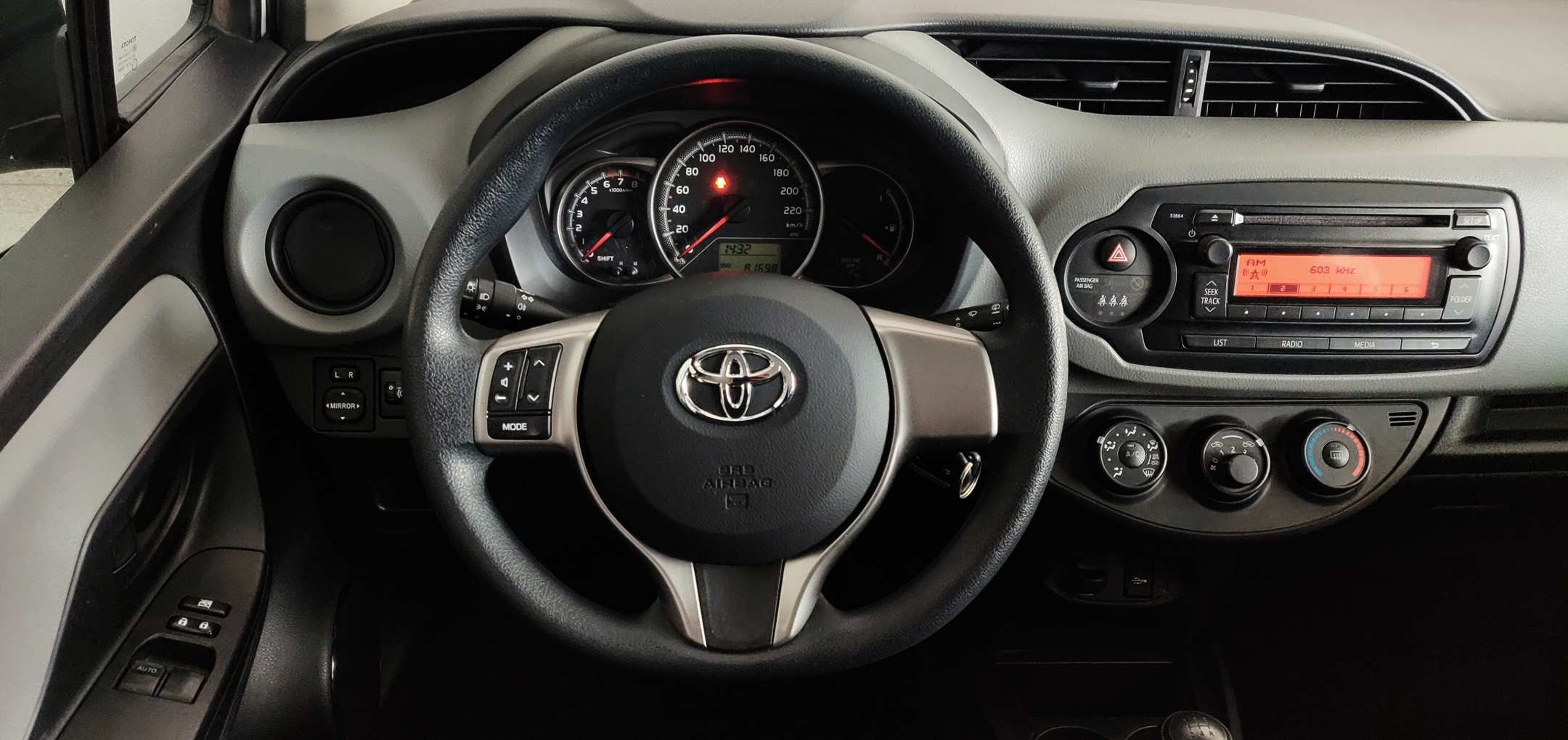 Toyota Yaris 1.0 Comfort | Imagem 10