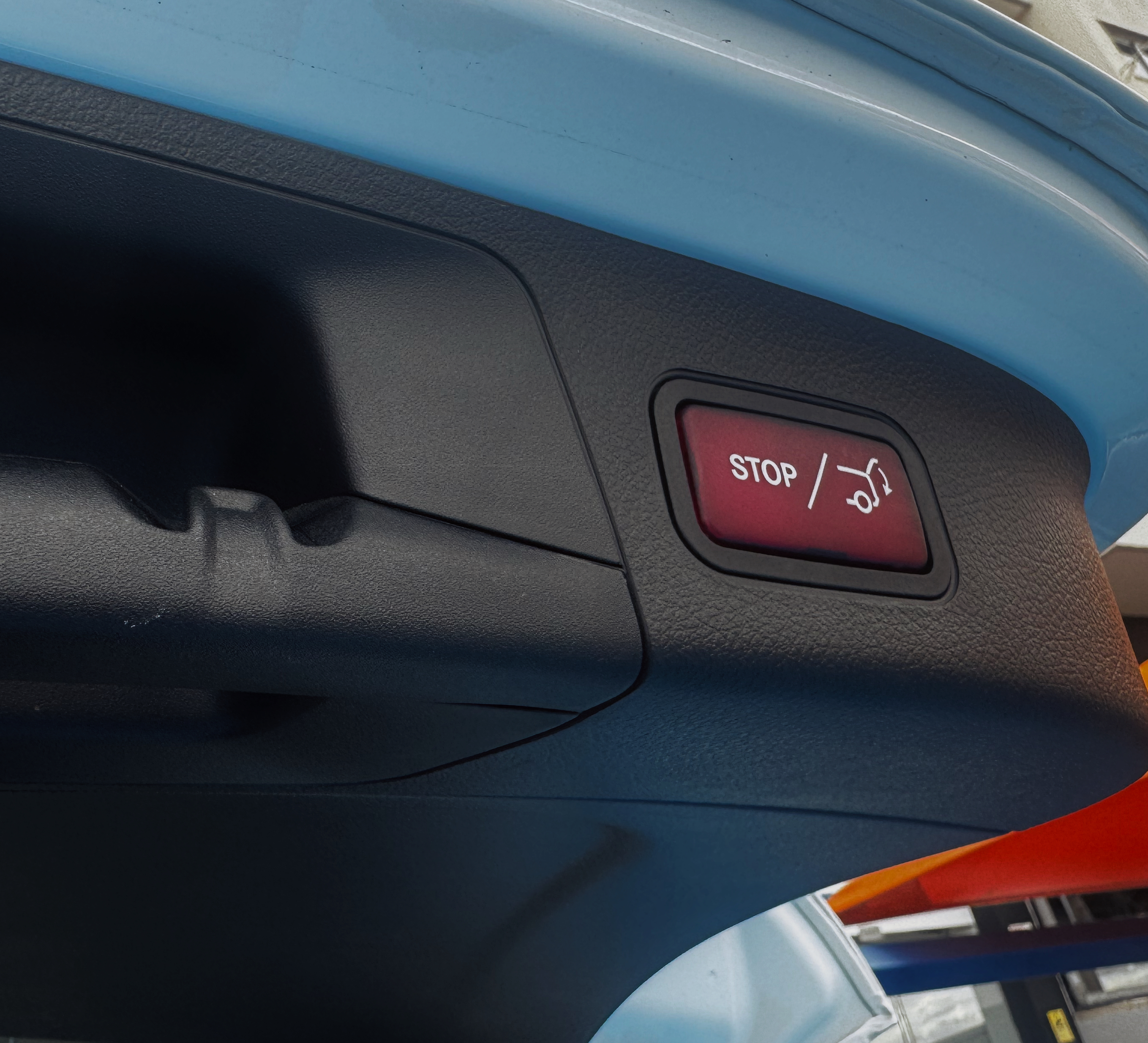 Mercedes-Benz GLA 250 e Progressive Pack Night | Imagem 15