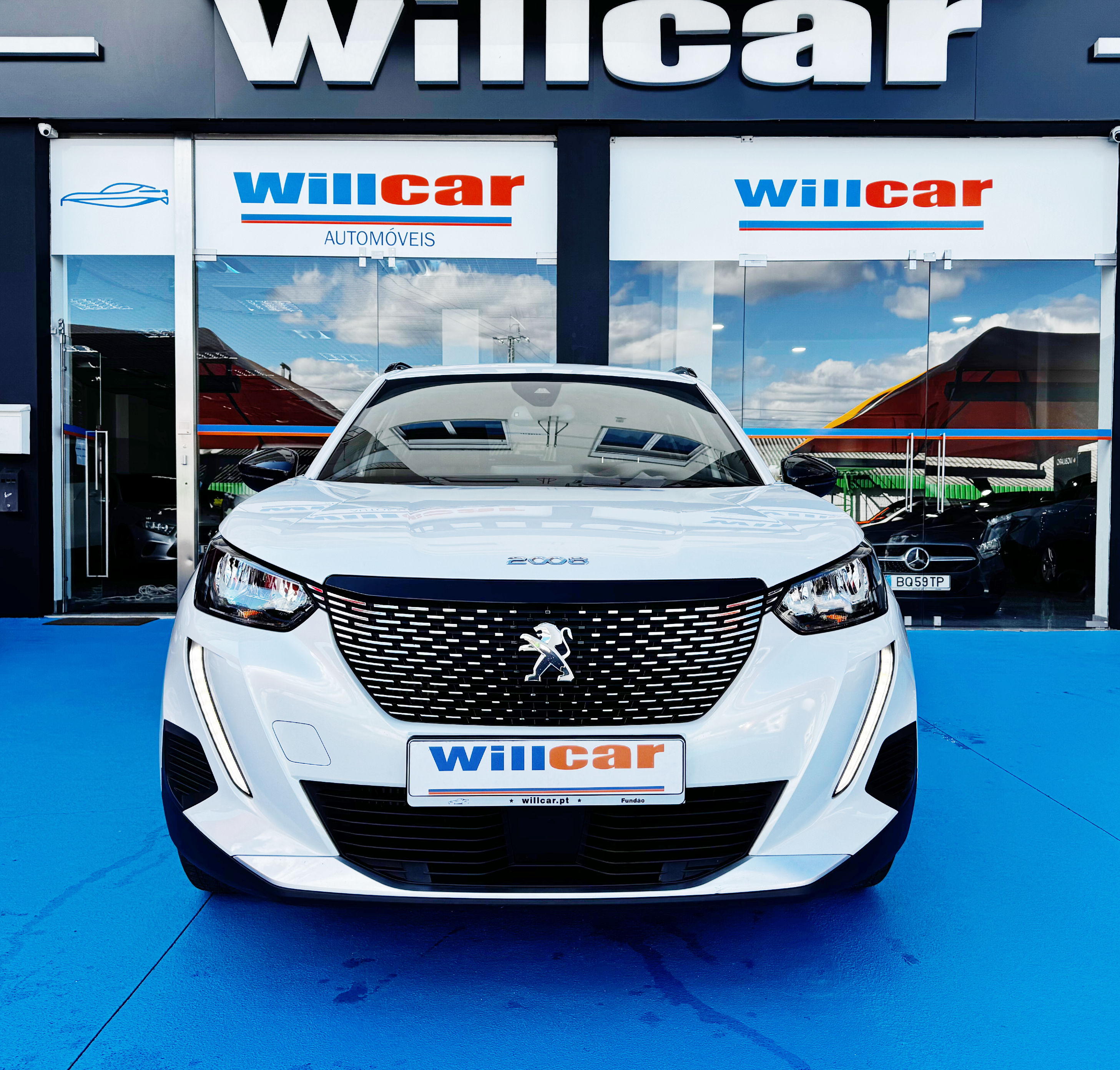 Peugeot 2008 1.2 Puretech Allure | Imagem 2