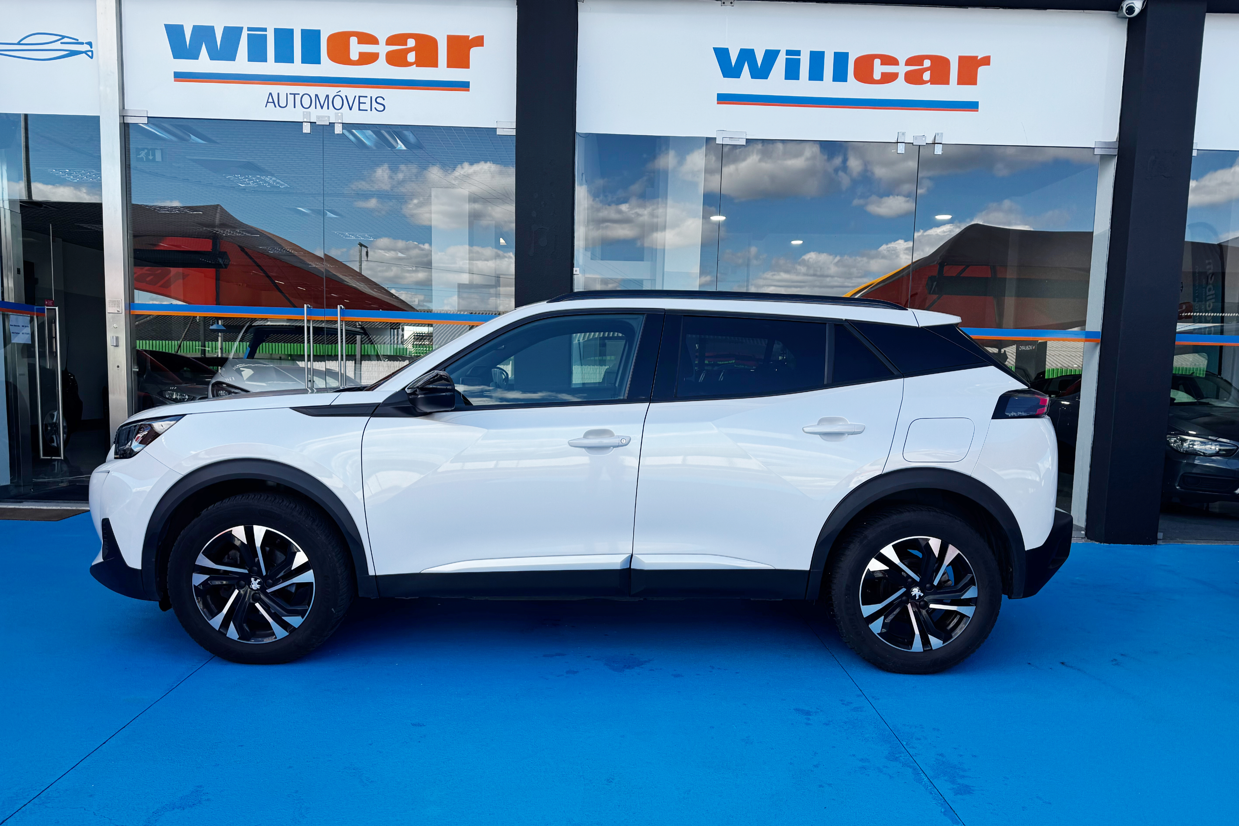 Peugeot 2008 1.2 Puretech Allure | Imagem 3