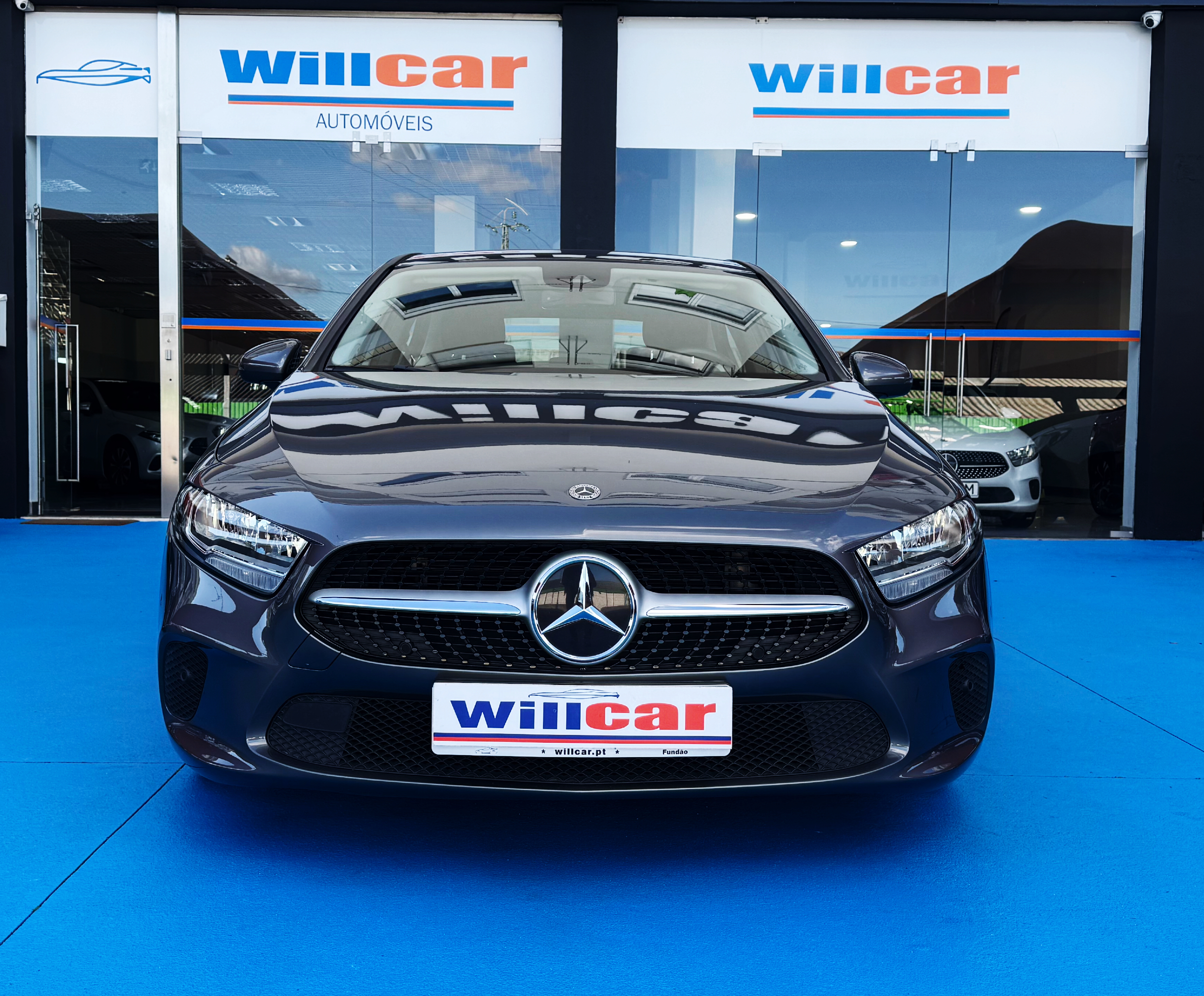 Mercedes-Benz A 180 d | Imagem 2