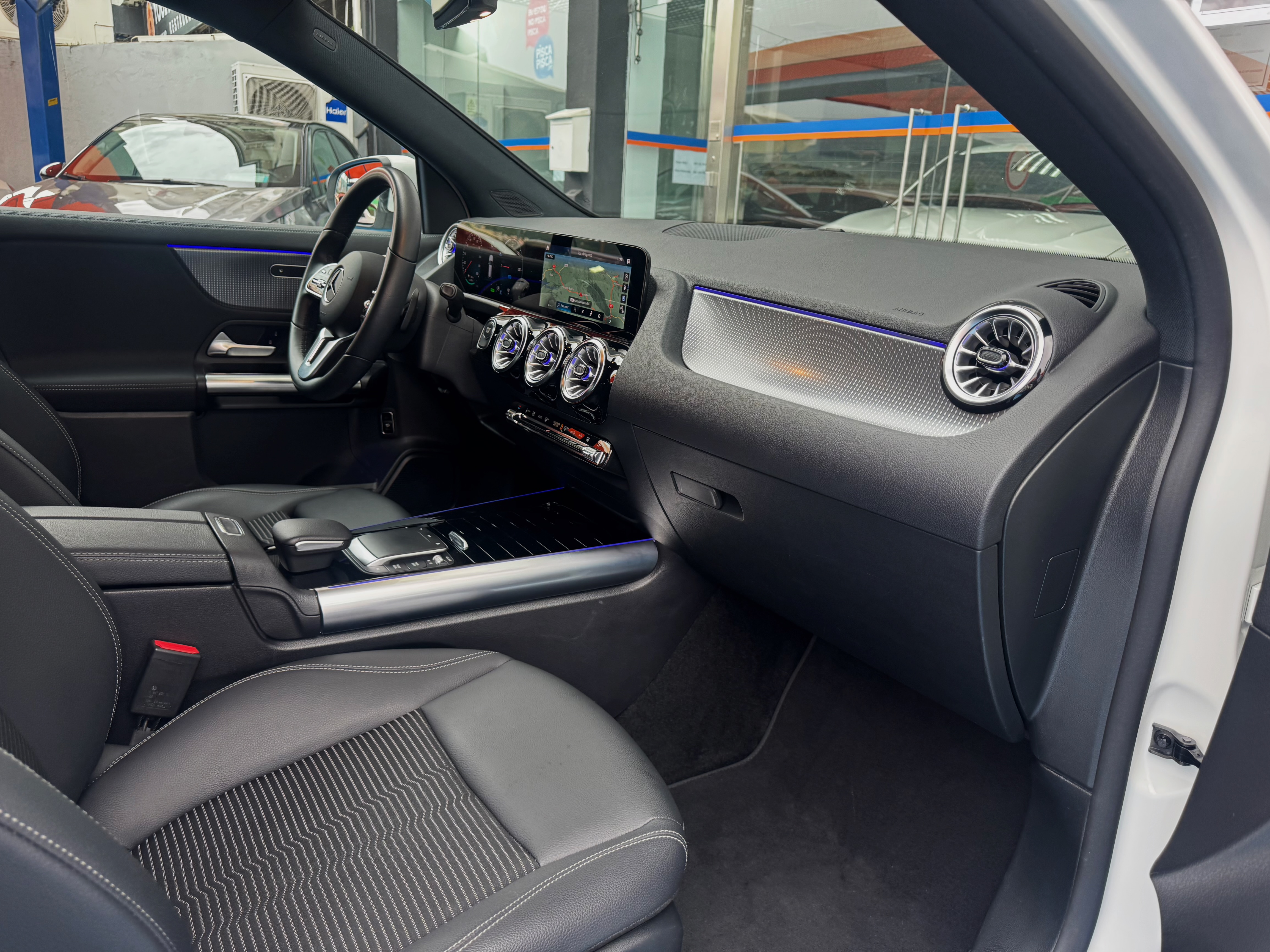 Mercedes-Benz EQA 250 Progressive | Imagem 10