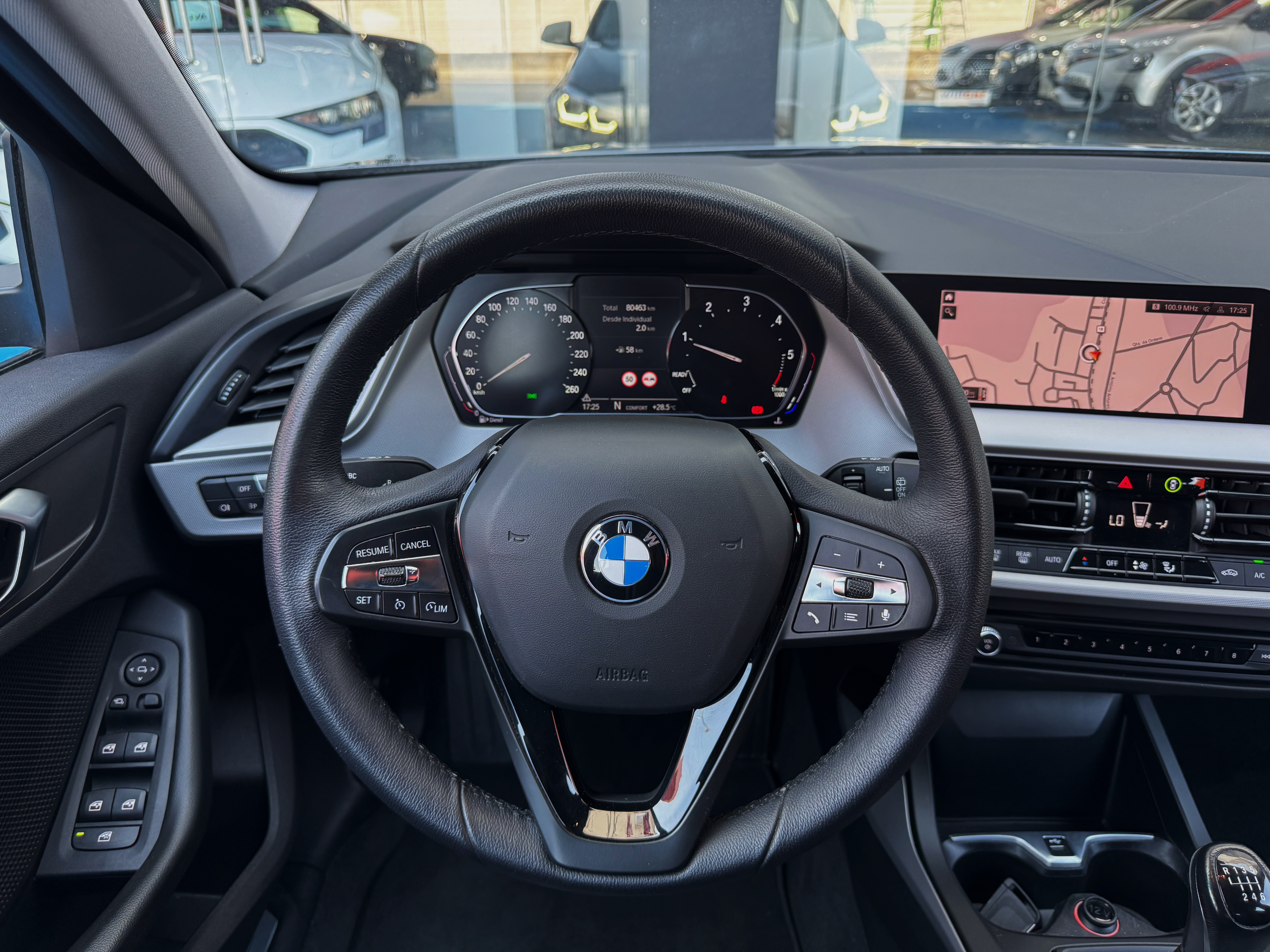 BMW 116 d Advantage | Imagem 6